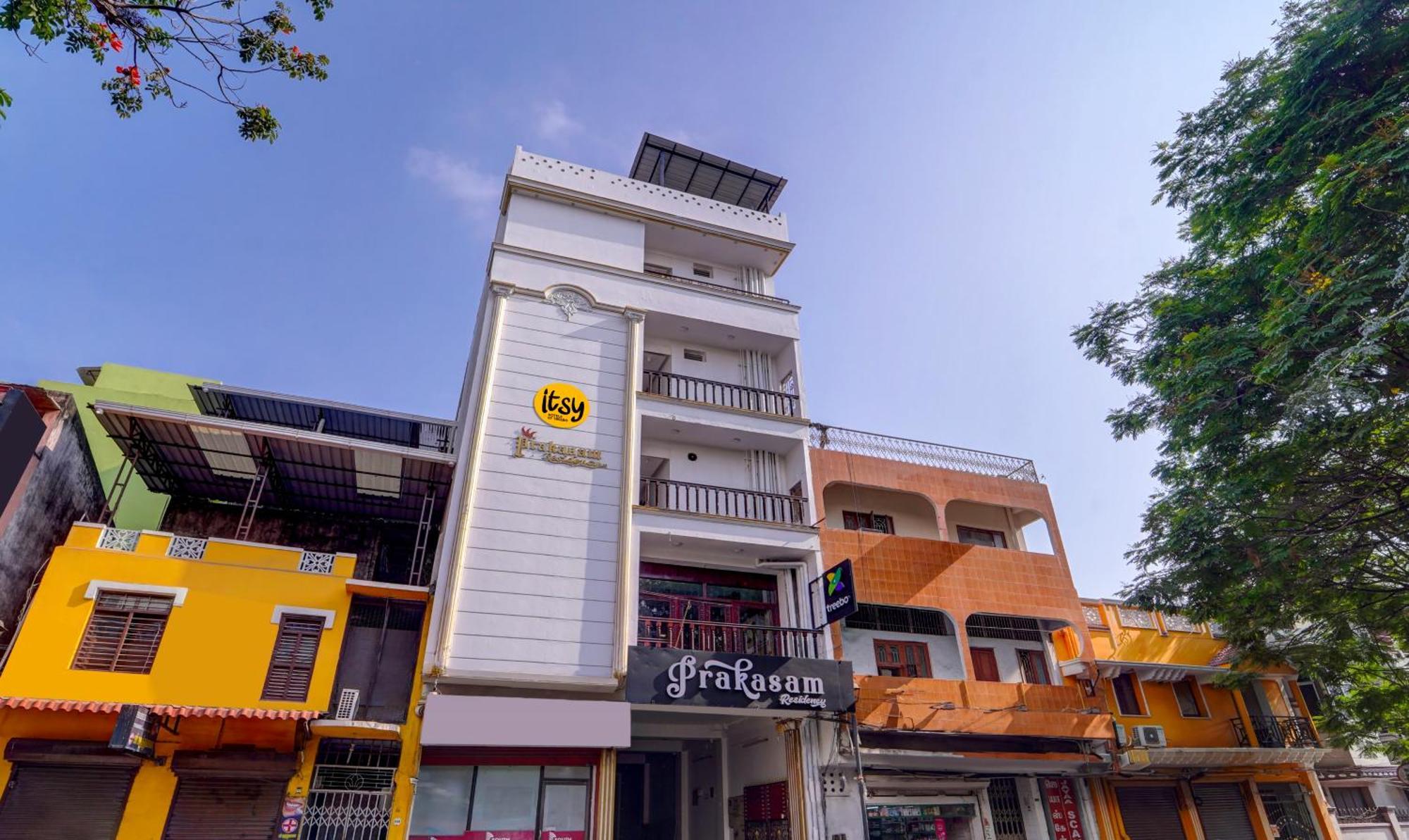 Itsy Hotels Prakasam Residency بونديتْشيري المظهر الخارجي الصورة